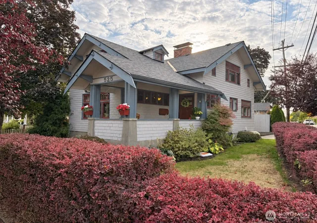 Photo 1 of Single family home for sale at 525 N Iron St, Centralia, WA 98531 | MLS# NWM2585571 | Listing updated on 2026-09-22