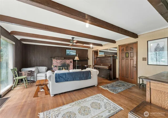 Photo 4 of Single family home for sale at 315 24th Avenue SW, Olympia, WA 98501 | MLS# NWM2585593 | Listing updated on 2026-10-01