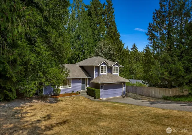 Photo 1 of Single family home for sale at 14102 Ne 86th Court, Redmond, WA 98052 | MLS# NWM2585596 | Listing updated on 2026-09-24