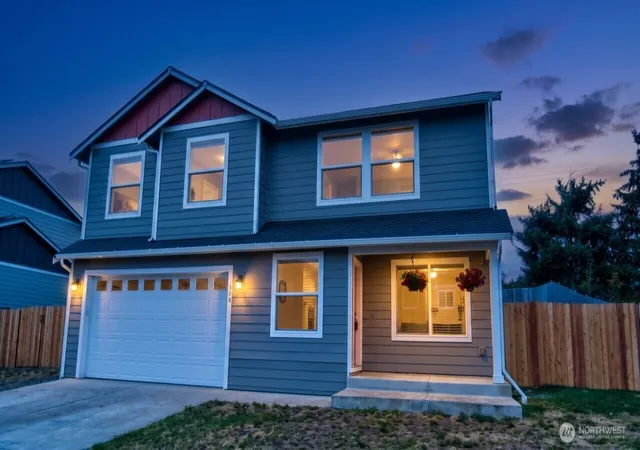 Single family home for sale at 308 Middleton Ct SE, Rainier, WA 98576 | MLS# NWM2585599