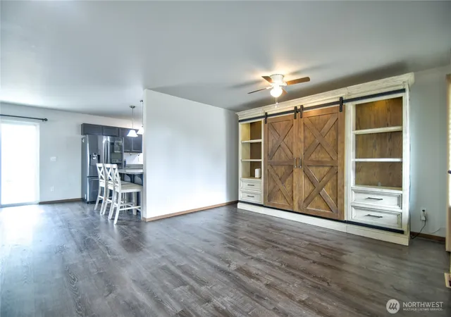 Photo 4 of Single family home for sale at 308 Middleton Ct SE, Rainier, WA 98576 | MLS# NWM2585599 | Listing updated on 2026-09-28