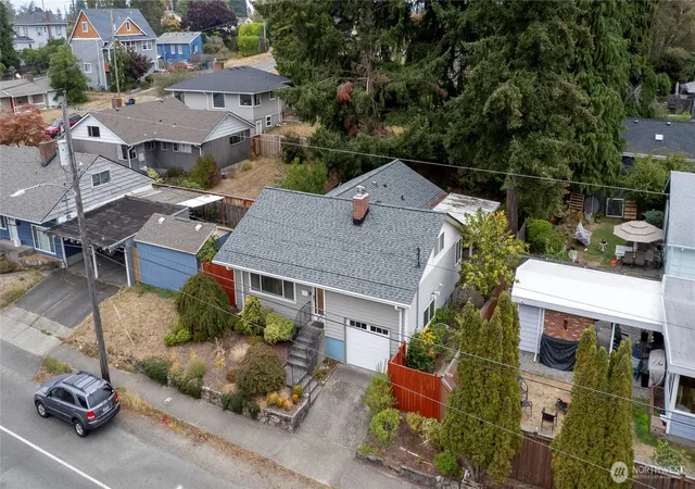 Photo 2 of Single family home for sale at 1209 N Orchard St, Tacoma, WA 98406 | MLS# NWM2585604 | Listing updated on 2026-10-01