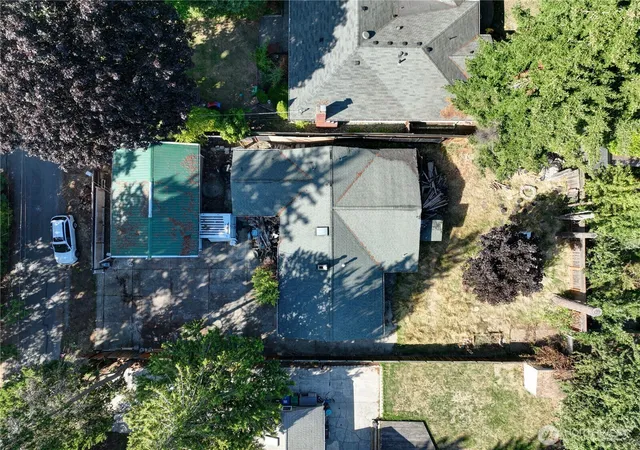 Land for sale at 11024 Bartlett Ave NE, Seattle, WA 98125 | MLS# NWM2585610