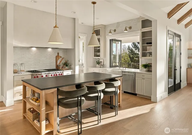 Photo 3 of Single family home for sale at 7322 58th Avenue NE, Seattle, WA 98115 | MLS# NWM2585612 | Listing updated on 2026-10-01
