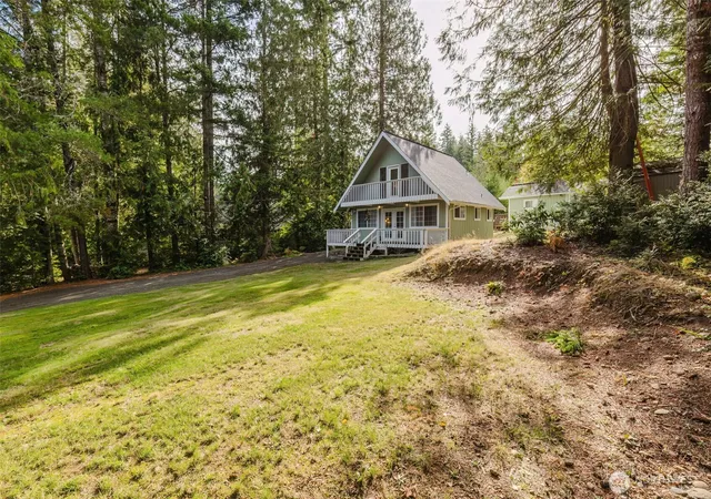 Photo 1 of Single family home for sale at 90 E Snow Cap Dr, Belfair, WA 98528 | MLS# NWM2585617 | Listing updated on 2026-10-09