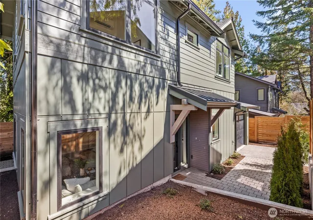 Photo 2 of Condo for sale at 3022 NE 95th Street, Seattle, WA 98115 | MLS# NWM2585618 | Listing updated on 2026-09-22