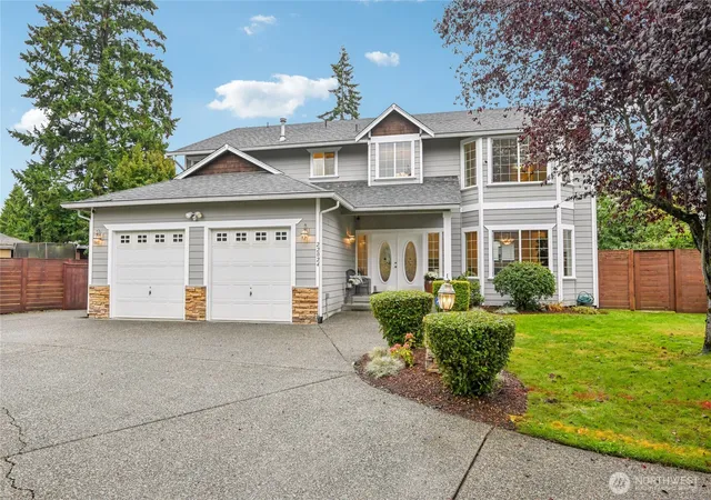 Photo 2 of Single family home for sale at 22024 102nd Place Se, Kent, WA 98031 | MLS# NWM2585623 | Listing updated on 2026-10-02