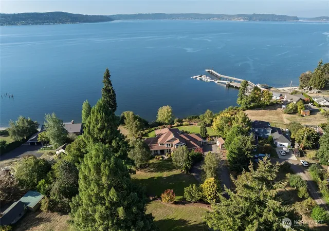 Photo 2 of Single family home for sale at 580 Nw Lofall Rd, Poulsbo, WA 98370 | MLS# NWM2585656 | Listing updated on 2026-09-24