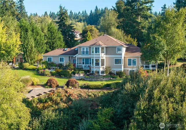 Photo 3 of Single family home for sale at 580 Nw Lofall Rd, Poulsbo, WA 98370 | MLS# NWM2585656 | Listing updated on 2026-09-24