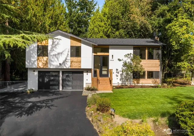 Single family home for sale at 14526 SE 178th Place, Renton, WA 98058 | MLS# NWM2585662