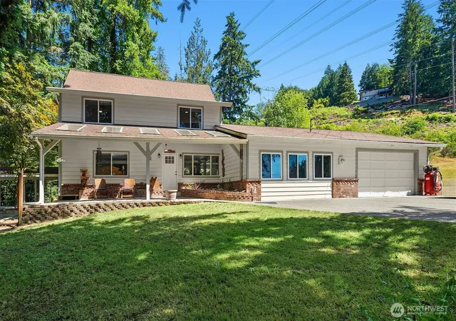 Photo 1 of Single family home for sale at 16530 237th Avenue Se, Issaquah, WA 98027 | MLS# NWM2585668 | Listing updated on 2026-09-22