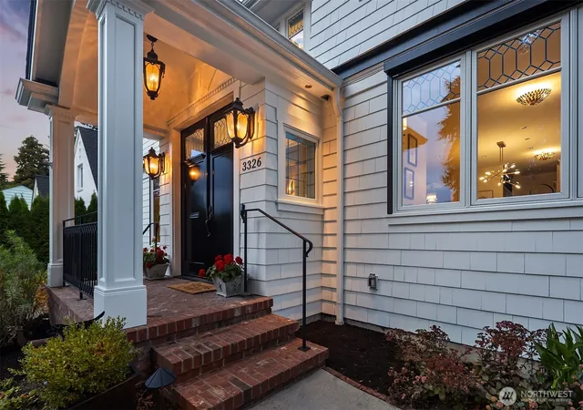 Photo 2 of Single family home for sale at 3326 43rd Avenue Ne, Seattle, WA 98105 | MLS# NWM2585669 | Listing updated on 2026-09-30