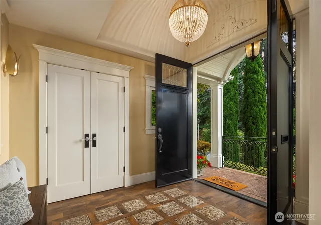 Photo 3 of Single family home for sale at 3326 43rd Avenue NE, Seattle, WA 98105 | MLS# NWM2585669 | Listing updated on 2026-09-30