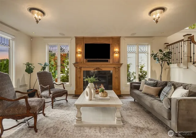 Photo 4 of Single family home for sale at 3326 43rd Avenue NE, Seattle, WA 98105 | MLS# NWM2585669 | Listing updated on 2026-09-30