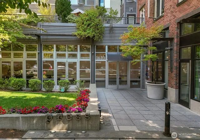 Condo for sale at 1610 Belmont Ave #314, Seattle, WA 98122 | MLS# NWM2585671