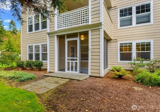 Condo for sale at 4133 224th Lane SE #112, Issaquah, WA 98029 | MLS# NWM2585674