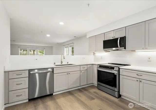 Photo 3 of Condo for sale at 4133 224th Lane Se #112, Issaquah, WA 98029 | MLS# NWM2585674 | Listing updated on 2026-10-02