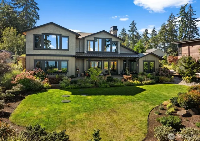 Photo 3 of Sale Pending at 2322 82nd Street Nw, Gig Harbor, WA 98332 | MLS# NWM2585678 | Listing updated on 2026-09-27