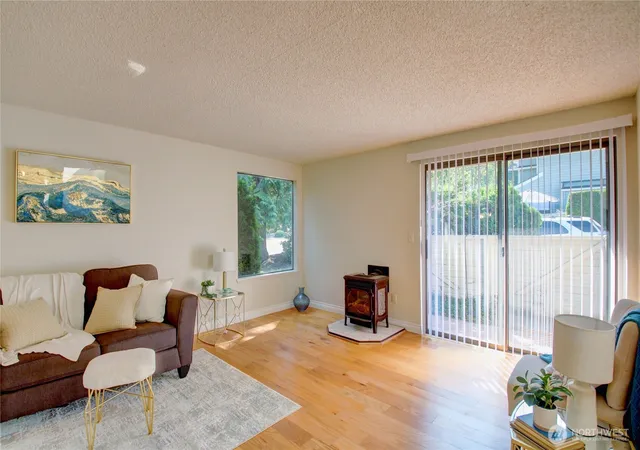 Photo 4 of Sale Pending at 2630 Club Ct #101, Mount Vernon, WA 98273 | MLS# NWM2585687 | Listing updated on 2026-10-01