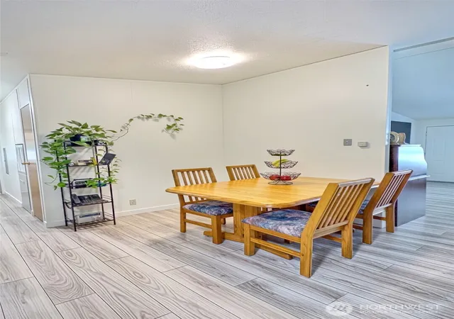 Photo 4 of Manufactured home for sale at 3333 228th Street SE #23, Bothell, WA 98021 | MLS# NWM2585694 | Listing updated on 2026-10-02