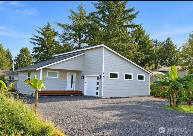 Photo 1 of Single family home for sale at 146 N Port Loop Nw, Ocean Shores, WA 98569 | MLS# NWM2585695 | Listing updated on 2026-09-26