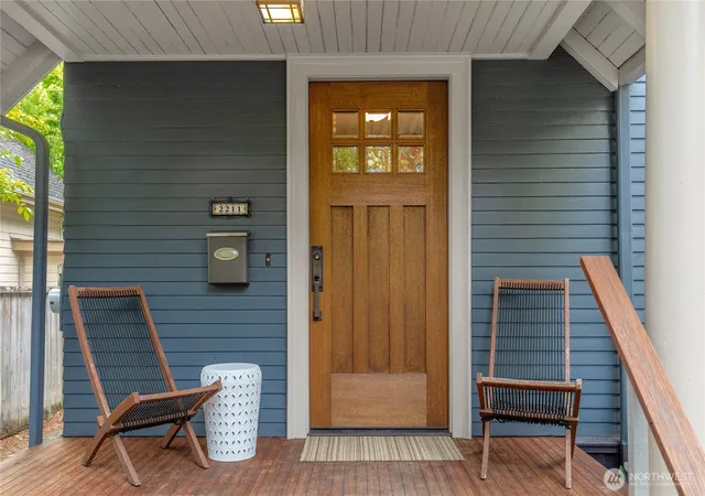 Photo 3 of Sale Pending at 2211 E Olive St, Seattle, WA 98122 | MLS# NWM2585703 | Listing updated on 2026-09-30