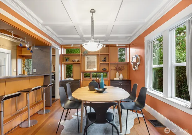 Photo 4 of Sale Pending at 2211 E Olive St, Seattle, WA 98122 | MLS# NWM2585703 | Listing updated on 2026-09-30