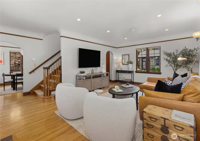 Photo 4 of Sale Pending at 6857 32nd Avenue NE, Seattle, WA 98115 | MLS# NWM2585712 | Listing updated on 2026-09-29