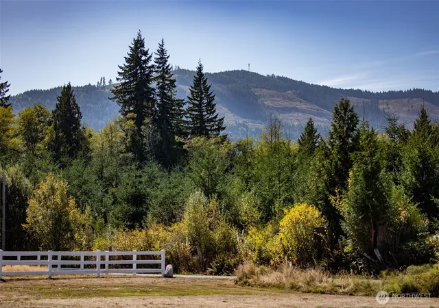 Photo 2 of Manufactured home for sale at 162 Nordstrom Rd, Port Angeles, WA 98363 | MLS# NWM2585718 | Listing updated on 2026-09-28