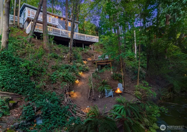 Photo 2 of Sale Pending at 12309 Hiram Pl Ne, Seattle, WA 98125 | MLS# NWM2585719 | Listing updated on 2026-09-29