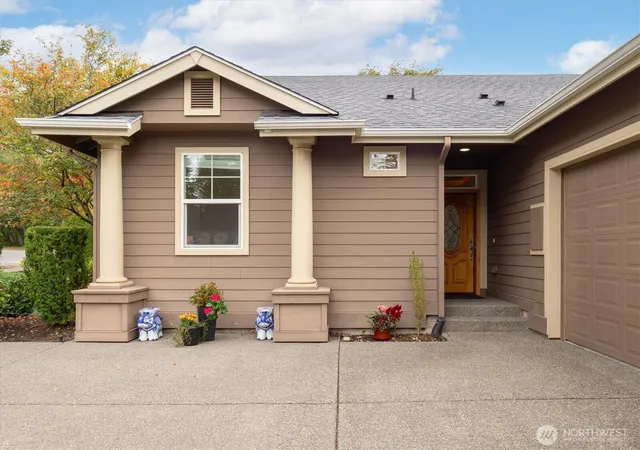 Photo 2 of Single family home for sale at 13864 231st Lane Ne, Redmond, WA 98053 | MLS# NWM2585730 | Listing updated on 2026-09-30