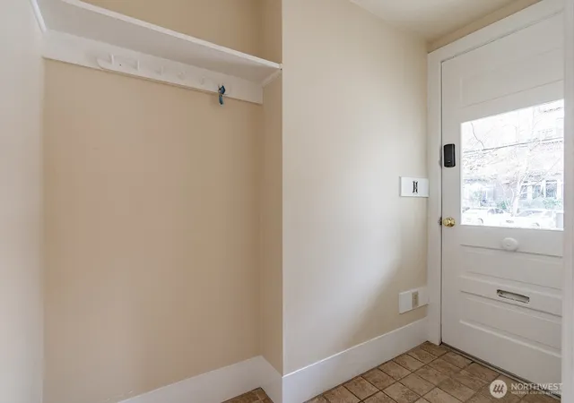 Photo 3 of Single family home for sale at 1625 Belmont Ave, Seattle, WA 98122 | MLS# NWM2585745 | Listing updated on 2026-10-01
