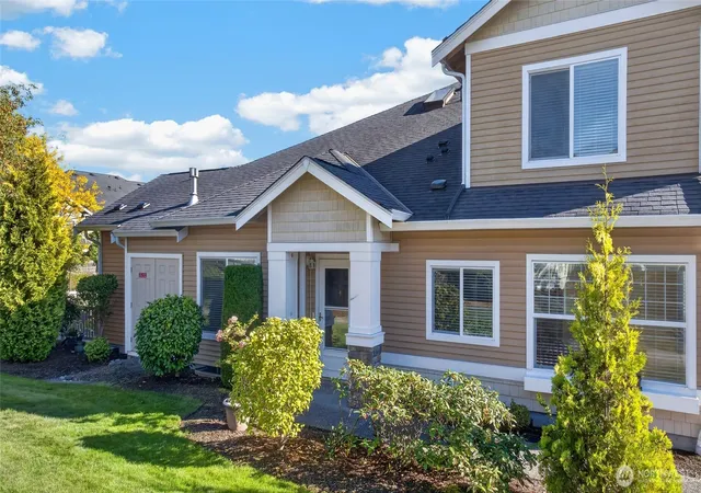Photo 3 of Townhouse for sale at 2514 85th Drive Ne #CC1, Lake Stevens, WA 98258 | MLS# NWM2585760 | Listing updated on 2026-09-29