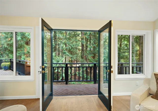Photo 3 of Single family home for sale at 622 216th Avenue NE, Sammamish, WA 98074 | MLS# NWM2585772 | Listing updated on 2026-10-01