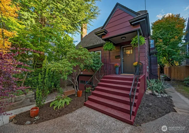 Photo 1 of Single family home for sale at 933 N 84th Street, Seattle, WA 98103 | MLS# NWM2585789 | Listing updated on 2026-09-29