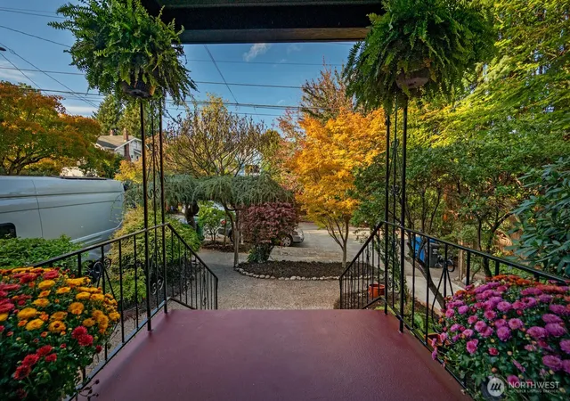 Photo 3 of Single family home for sale at 933 N 84th Street, Seattle, WA 98103 | MLS# NWM2585789 | Listing updated on 2026-09-29