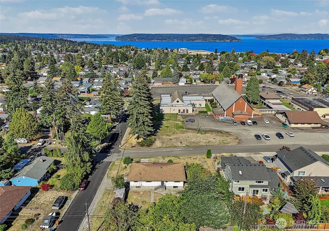 Photo 2 of Sale Pending at 5538 N 43rd Street, Tacoma, WA 98407 | MLS# NWM2585792 | Listing updated on 2026-09-29