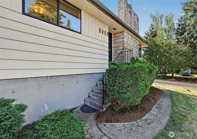 Photo 3 of Sale Pending at 5538 N 43rd Street, Tacoma, WA 98407 | MLS# NWM2585792 | Listing updated on 2026-09-29