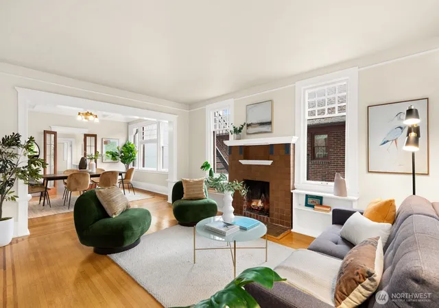 Photo 2 of Condo for sale at 2915 Franklin Ave E #A, Seattle, WA 98102 | MLS# NWM2585814 | Listing updated on 2026-10-01