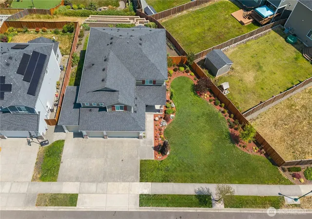 Photo 4 of Single family home for sale at 30180 60th Avenue S, Auburn, WA 98001 | MLS# NWM2585816 | Listing updated on 2026-09-24