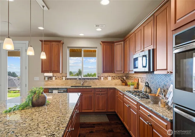Photo 3 of Single family home for sale at 30180 60th Avenue S, Auburn, WA 98001 | MLS# NWM2585816 | Listing updated on 2026-09-24
