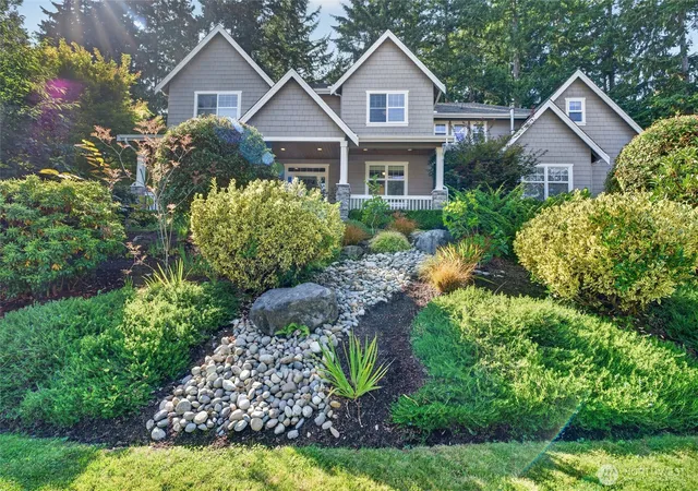 Photo 2 of Single family home for sale at 2918 65th Avenue Ct Nw, Gig Harbor, WA 98335 | MLS# NWM2585818 | Listing updated on 2026-09-27