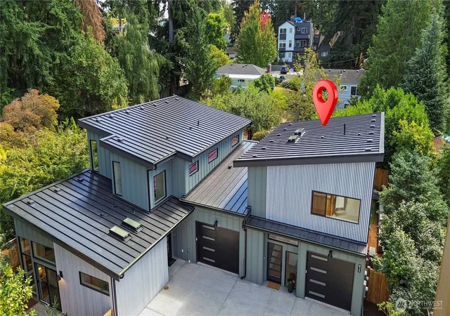 Condo for sale at 815 NE 100th Street, Seattle, WA 98125 | MLS# NWM2585828