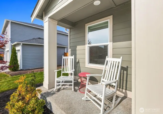 Photo 3 of Single family home for sale at 13727 197th Street E, Graham, WA 98338 | MLS# NWM2585829 | Listing updated on 2026-10-21
