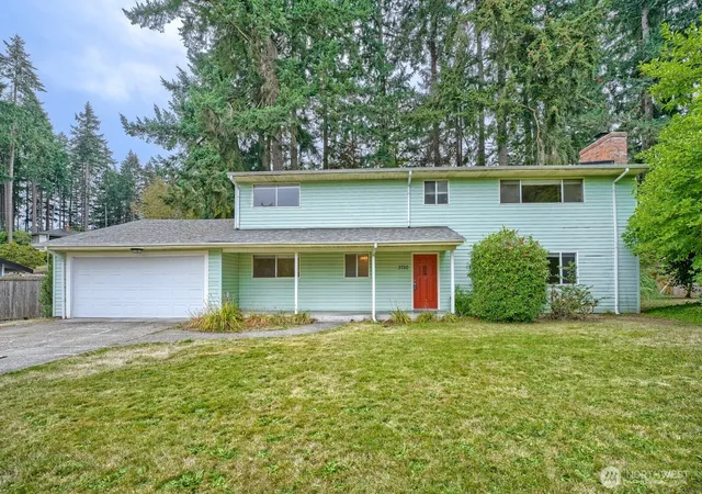 Photo 1 of Sale Pending at 3720 70th Avenue Ct W, University Place, WA 98466 | MLS# NWM2585835 | Listing updated on 2026-09-29