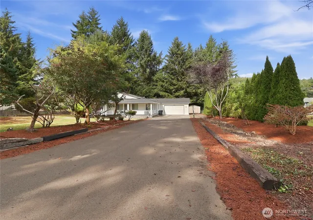 Photo 3 of Manufactured home for sale at 209 Fairway Dr, Aberdeen, WA 98520 | MLS# NWM2585839 | Listing updated on 2026-09-28