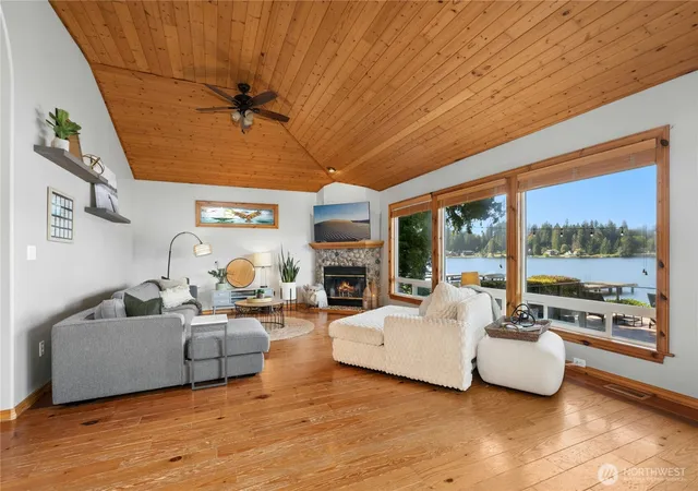 Photo 4 of Sale Pending at 14620 W Lake Goodwin Rd, Stanwood, WA 98292 | MLS# NWM2585841 | Listing updated on 2026-09-30