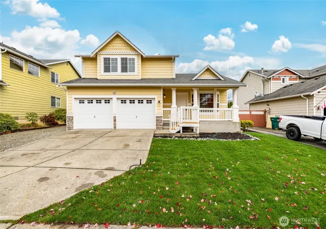 Photo 2 of Single family home for sale at 4471 E Broadway St, Mount Vernon, WA 98274 | MLS# NWM2585857 | Listing updated on 2026-10-01
