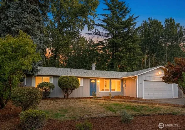 Photo 1 of Single family home for sale at 21000 121st Place Se, Kent, WA 98031 | MLS# NWM2585861 | Listing updated on 2026-09-30