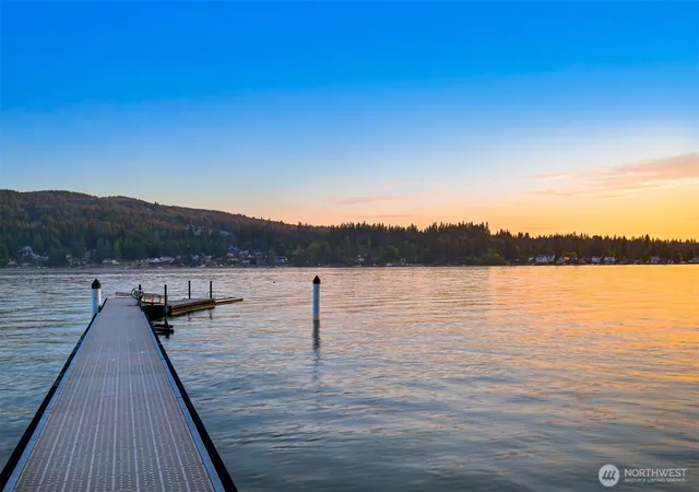 Photo 4 of Single family home for sale at 2076 Dellesta Dr, Bellingham, WA 98226 | MLS# NWM2585865 | Listing updated on 2026-09-28